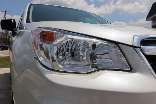 2015 Subaru Forester 2.5i 2015 Subaru Forester 2.5i