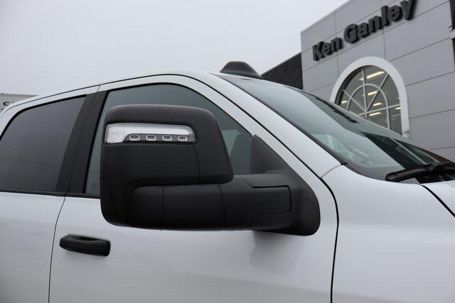 2025 RAM 2500 Big Horn Crew Cab 4x4 64 Box