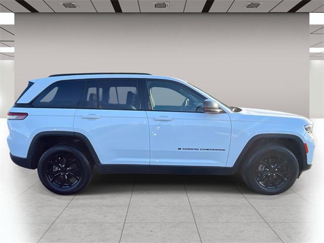 2024 Jeep Grand Cherokee Altitude 4x4