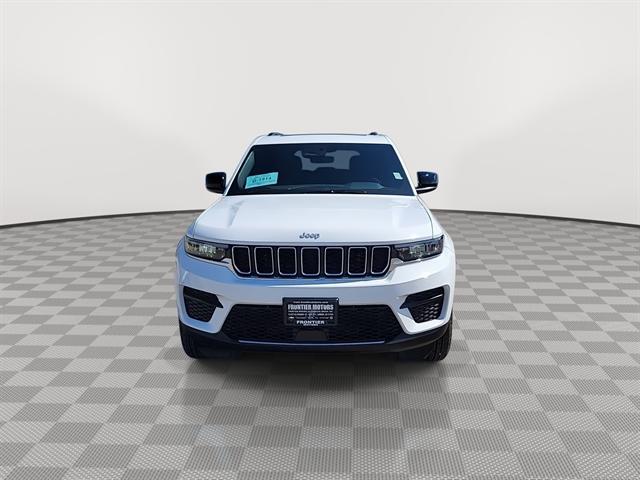 2025 Jeep Grand Cherokee GRAND CHEROKEE LAREDO X 4X4 2025 Jeep Grand Cherokee GRAND CHEROKEE LAREDO X 4X4