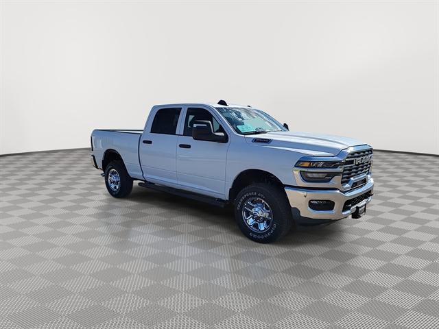 2026 RAM Ram 2500 RAM 2500 TRADESMAN CREW CAB 4X4 64 BOX