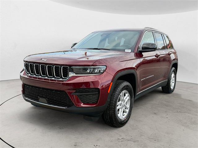 2025 Jeep Grand Cherokee GRAND CHEROKEE LAREDO 4X4 2025 Jeep Grand Cherokee GRAND CHEROKEE LAREDO 4X4