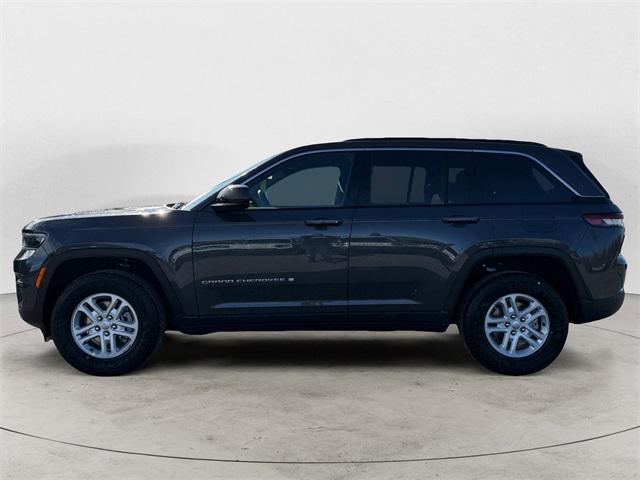 2025 Jeep Grand Cherokee GRAND CHEROKEE LAREDO 4X4 2025 Jeep Grand Cherokee GRAND CHEROKEE LAREDO 4X4