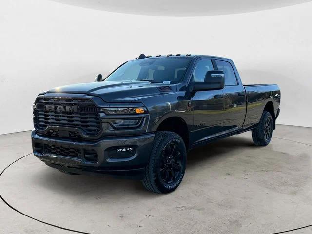 2026 RAM 3500 RAM 3500 BIG HORN CREW CAB 4X4 8 BOX