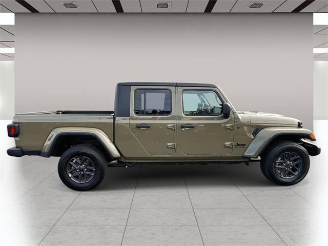 2025 Jeep Gladiator GLADIATOR SPORT S 4X4 2025 Jeep Gladiator GLADIATOR SPORT S 4X4