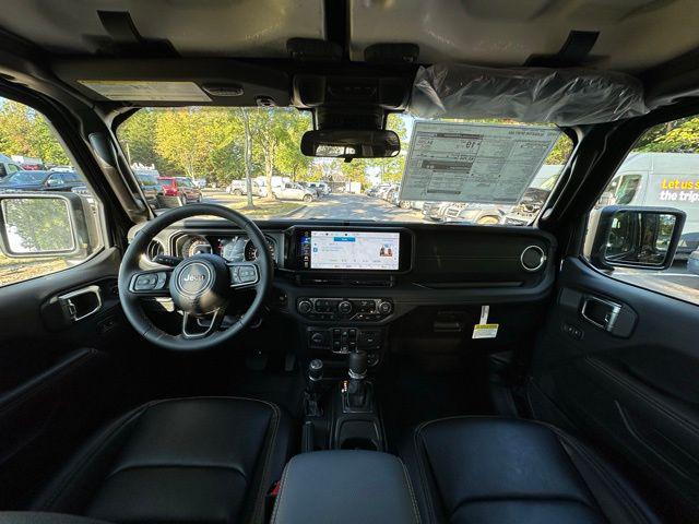 2025 Jeep Gladiator GLADIATOR HIGH TIDE 4X4