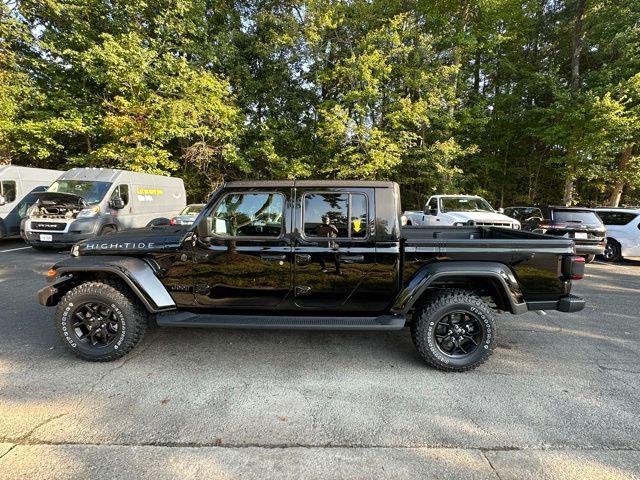 2025 Jeep Gladiator GLADIATOR HIGH TIDE 4X4