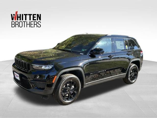 2025 Jeep Grand Cherokee GRAND CHEROKEE ALTITUDE 4X4