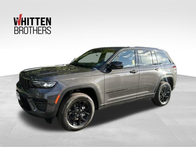 2025 Jeep Grand Cherokee GRAND CHEROKEE ALTITUDE 4X4