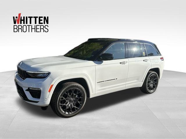2025 Jeep Grand Cherokee GRAND CHEROKEE SUMMIT RESERVE 4X4