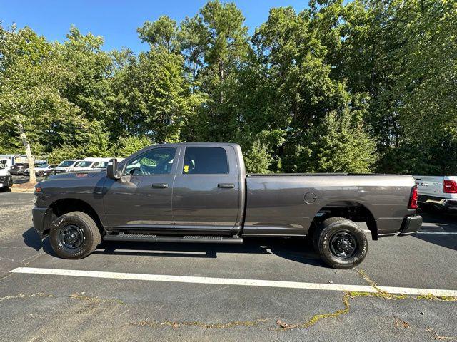 2026 RAM Ram 2500 RAM 2500 TRADESMAN CREW CAB 4X4 8 BOX
