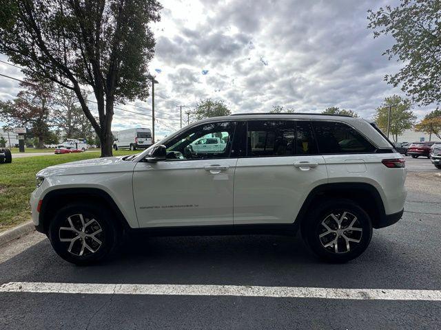 2025 Jeep Grand Cherokee GRAND CHEROKEE LIMITED 4X4