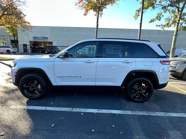 2025 Jeep Grand Cherokee GRAND CHEROKEE LIMITED 4X4 2025 Jeep Grand Cherokee GRAND CHEROKEE LIMITED 4X4