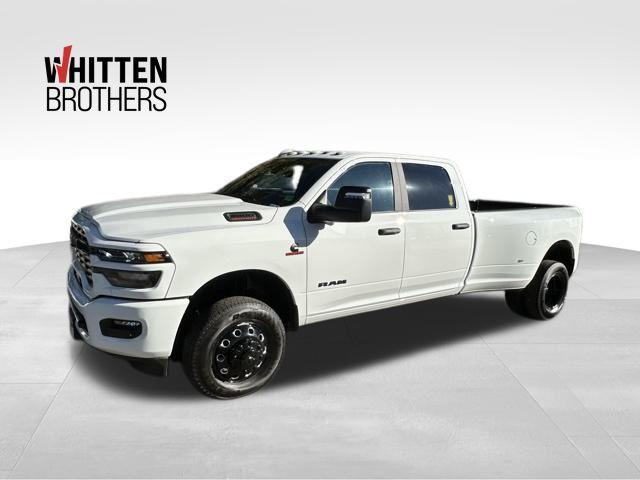 2025 RAM Ram 3500 RAM 3500 BIG HORN CREW CAB 4X4 8 BOX 2025 RAM Ram 3500 RAM 3500 BIG HORN CREW CAB 4X4 8 BOX