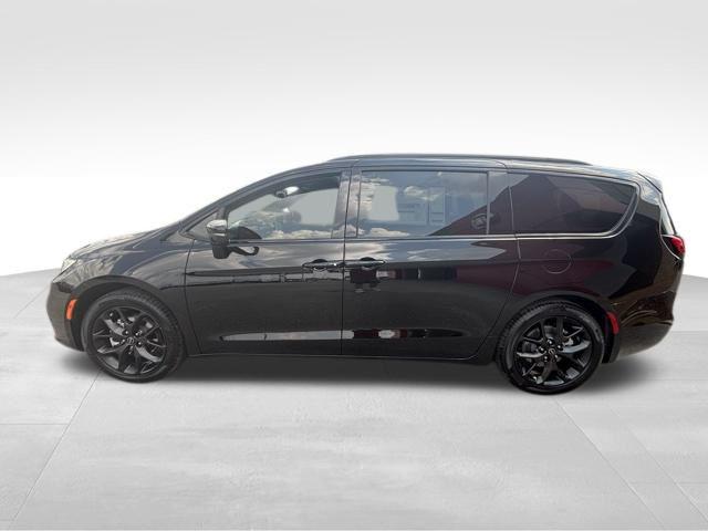 2026 Chrysler Pacifica PACIFICA LIMITED 2026 Chrysler Pacifica PACIFICA LIMITED