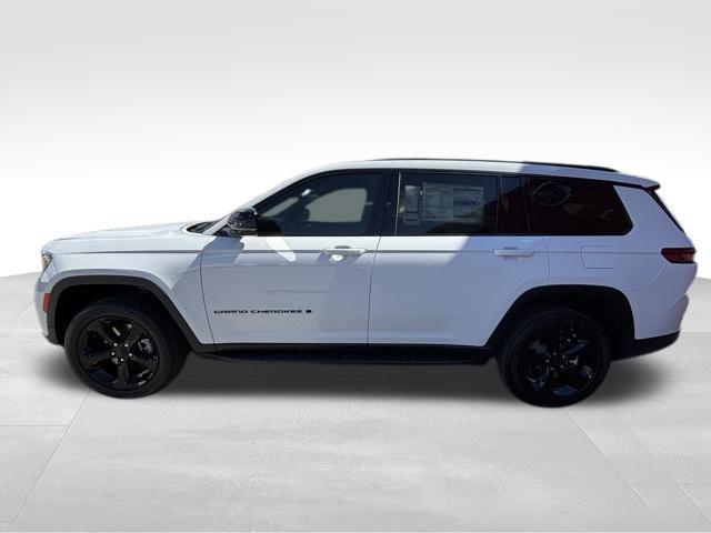 2025 Jeep Grand Cherokee GRAND CHEROKEE L ALTITUDE X 4X2