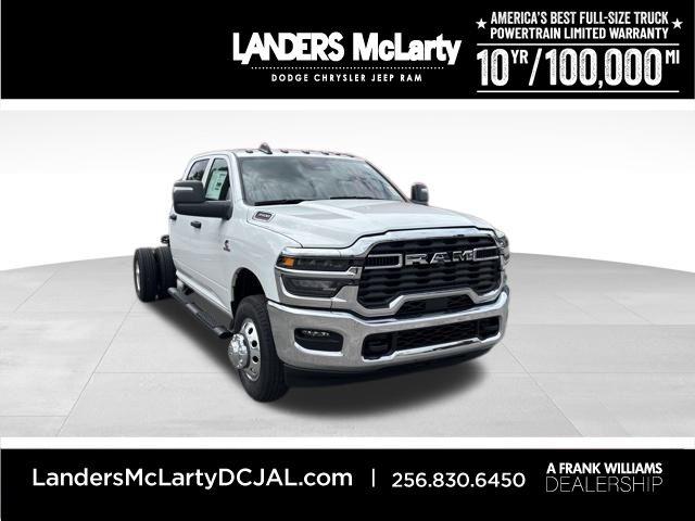 2026 RAM Ram 3500 Chassis Cab RAM 3500 TRADESMAN CREW CAB CHASSIS 4X4 60 CA 2026 RAM Ram 3500 Chassis Cab RAM 3500 TRADESMAN CREW CAB CHASSIS 4X4 60 CA