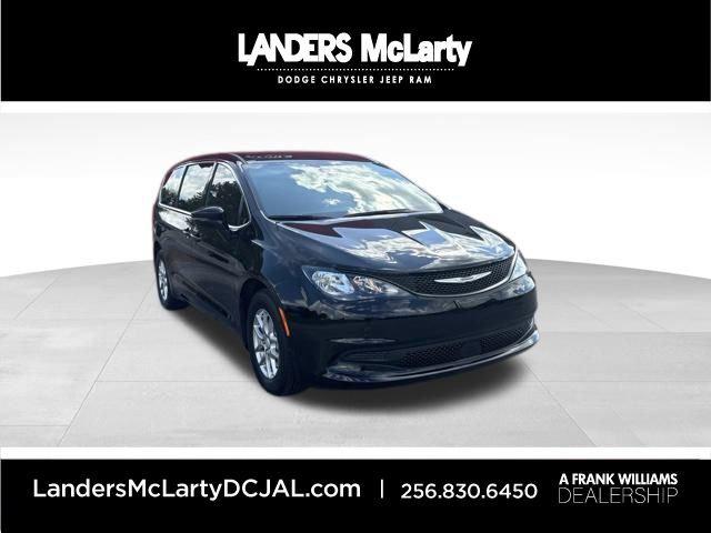 2025 Chrysler Voyager VOYAGER LX