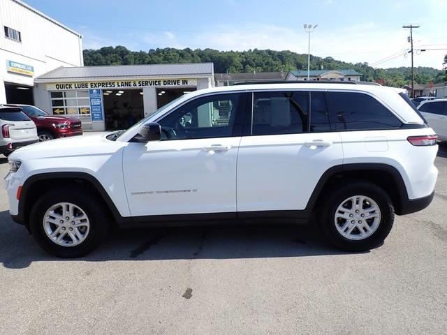 2024 Jeep Grand Cherokee Laredo 4x4