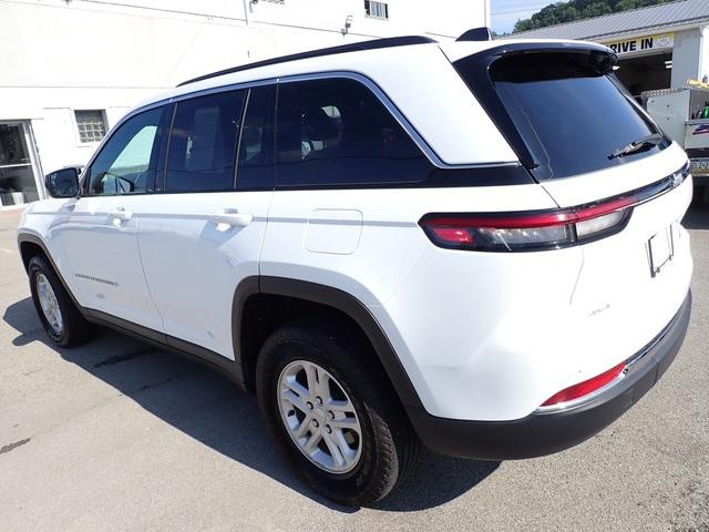 2024 Jeep Grand Cherokee Laredo 4x4