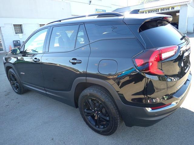 2024 GMC Terrain AWD AT4
