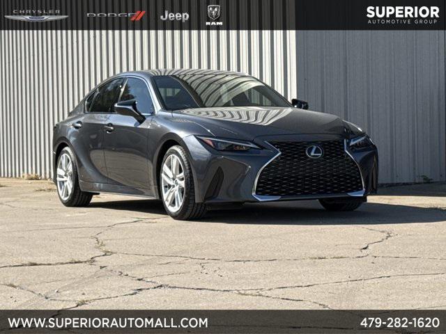2023 Lexus IS 300 300 2023 Lexus IS 300 300
