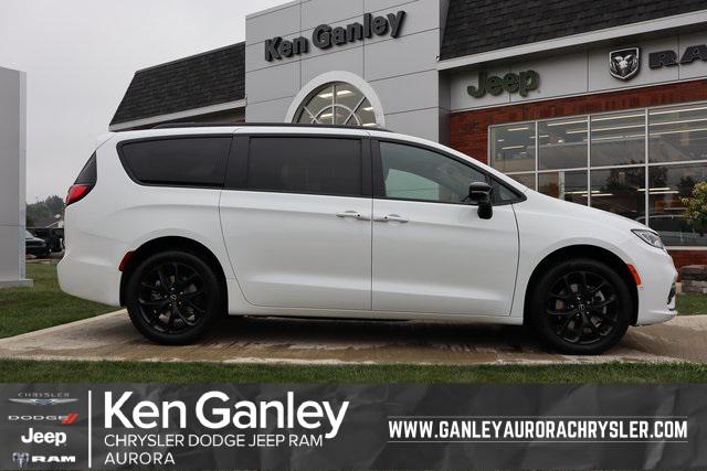 2026 Chrysler Pacifica PACIFICA LIMITED AWD
