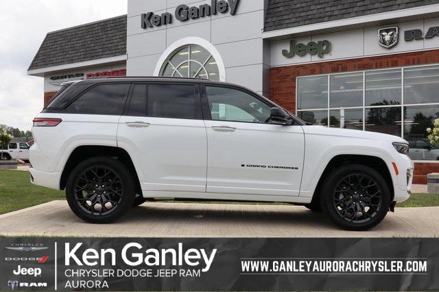 2025 Jeep Grand Cherokee GRAND CHEROKEE SUMMIT RESERVE 4X4