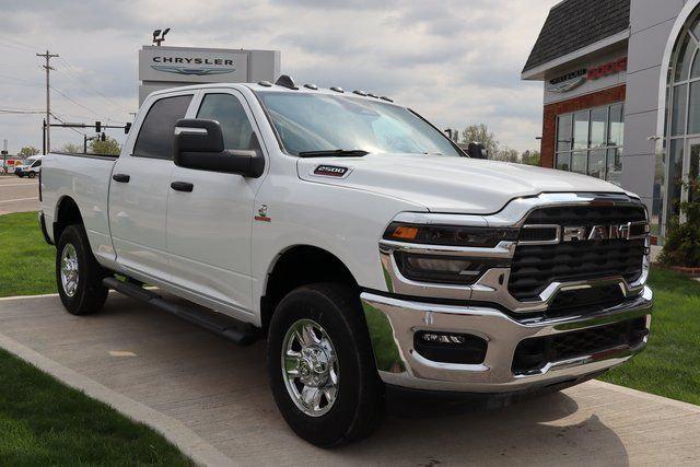2025 RAM Ram 2500 RAM 2500 TRADESMAN CREW CAB 4X4 64 BOX 2025 RAM Ram 2500 RAM 2500 TRADESMAN CREW CAB 4X4 64 BOX