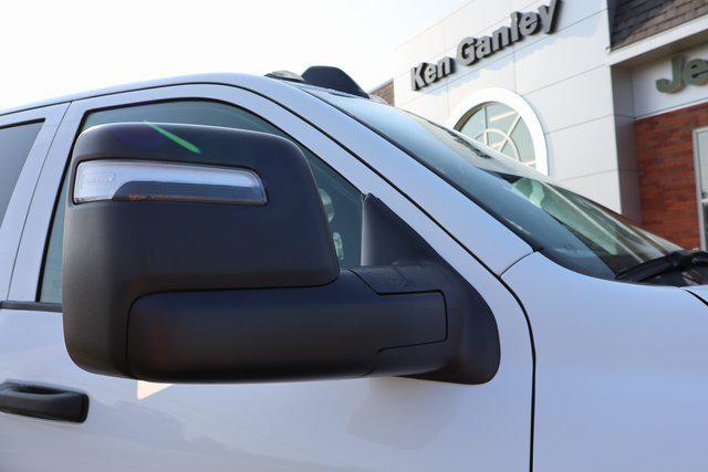 2025 RAM Ram 3500 Chassis Cab RAM 3500 TRADESMAN CREW CAB CHASSIS 4X4 60 CA