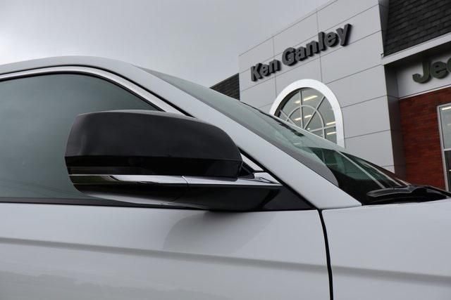 2025 Jeep Grand Cherokee GRAND CHEROKEE L LIMITED 4X4 2025 Jeep Grand Cherokee GRAND CHEROKEE L LIMITED 4X4