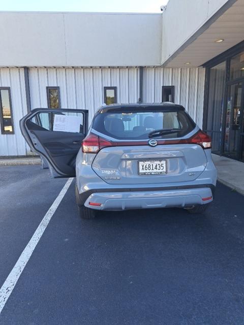2021 Nissan Kicks SV Xtronic CVT