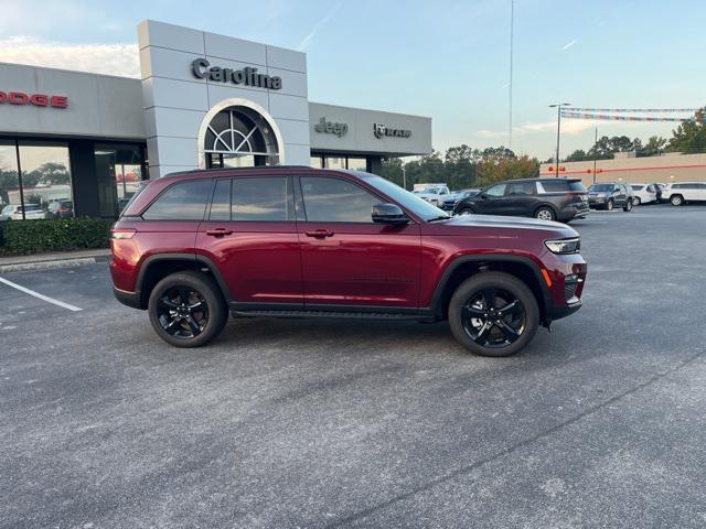 2025 Jeep Grand Cherokee Limited 4x4 2025 Jeep Grand Cherokee Limited 4x4