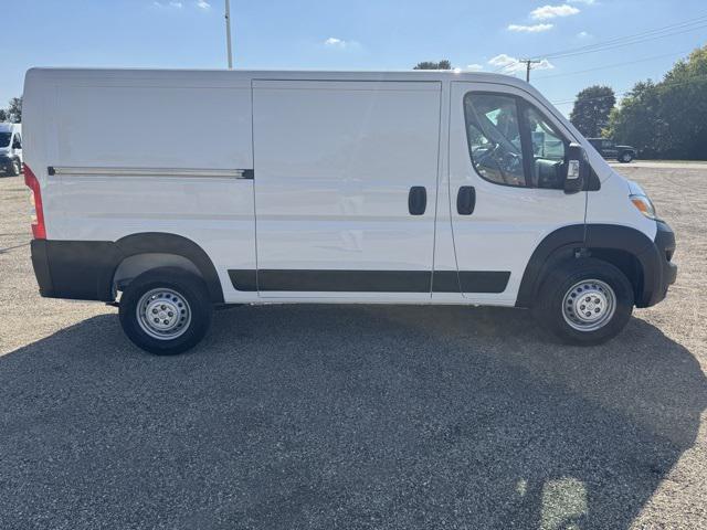 2025 RAM ProMaster 2500 Cargo Van Tradesman Low Roof 136 WB w/Pass Seat 2025 RAM ProMaster 2500 Cargo Van Tradesman Low Roof 136 WB w/Pass Seat