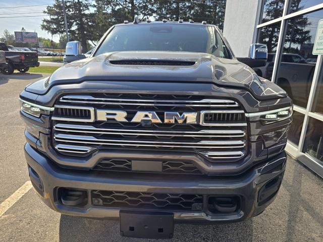 2025 RAM 2500 Laramie Crew Cab 4x4 64 Box 2025 RAM 2500 Laramie Crew Cab 4x4 64 Box