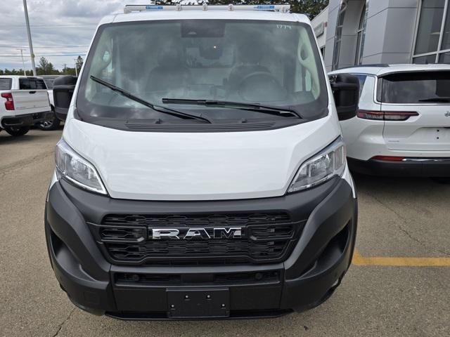 2025 RAM ProMaster 1500 Cargo Van Tradesman Low Roof 136 WB w/Pass Seat