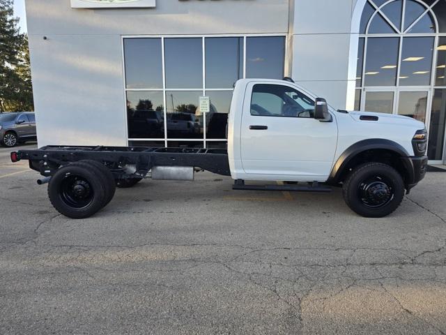 2025 RAM 5500 Chassis Tradesman/Big Horn