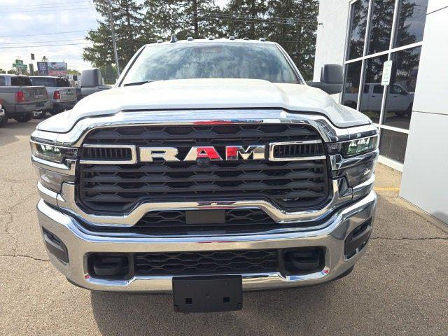 2025 RAM 2500 Tradesman Crew Cab 4x4 64 Box 2025 RAM 2500 Tradesman Crew Cab 4x4 64 Box