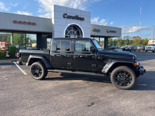 2025 Jeep Gladiator GLADIATOR NIGHTHAWK 4X4 2025 Jeep Gladiator GLADIATOR NIGHTHAWK 4X4