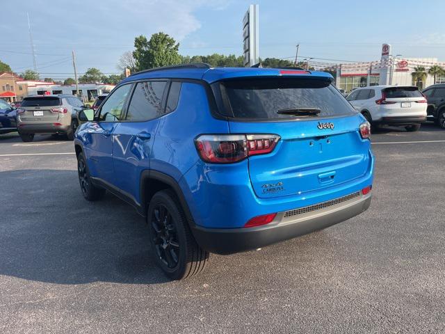 2025 Jeep Compass COMPASS LATITUDE 4X4