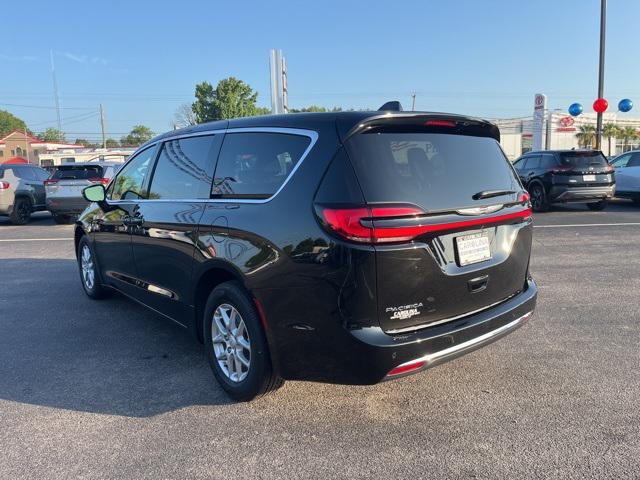 2025 Chrysler Pacifica PACIFICA SELECT