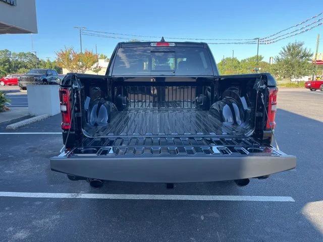 2026 Ram 1500 Laramie Crew Cab 4x4 57 Box