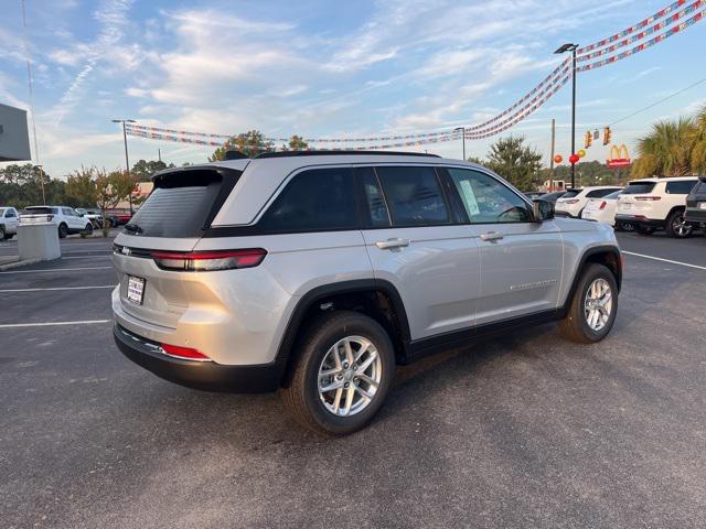 2025 Jeep Grand Cherokee GRAND CHEROKEE LAREDO X 4X2 2025 Jeep Grand Cherokee GRAND CHEROKEE LAREDO X 4X2