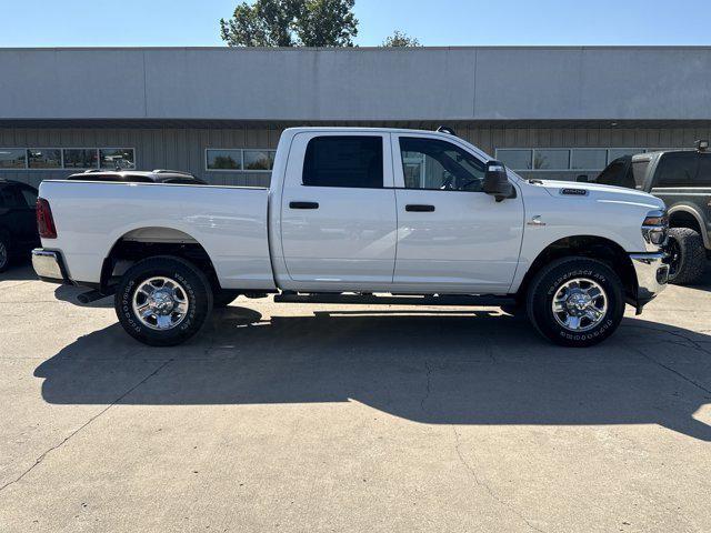2026 RAM Ram 2500 RAM 2500 TRADESMAN CREW CAB 4X4 64 BOX