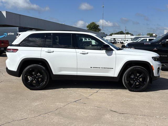 2025 Jeep Grand Cherokee GRAND CHEROKEE ALTITUDE X 4X4