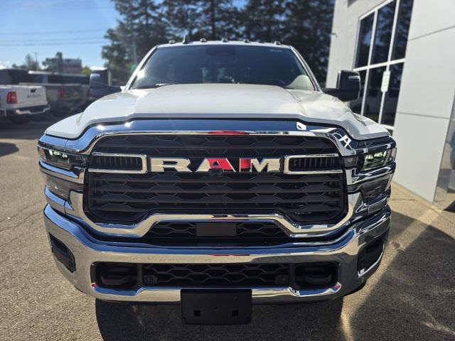 2026 RAM Ram 2500 RAM 2500 TRADESMAN CREW CAB 4X4 64 BOX 2026 RAM Ram 2500 RAM 2500 TRADESMAN CREW CAB 4X4 64 BOX