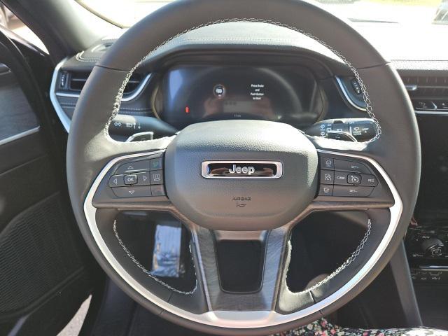 2025 Jeep Grand Cherokee GRAND CHEROKEE LIMITED 4X4 2025 Jeep Grand Cherokee GRAND CHEROKEE LIMITED 4X4