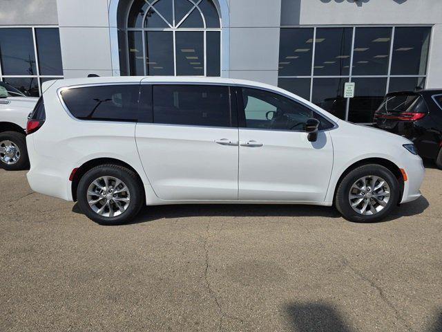 2026 Chrysler Pacifica PACIFICA SELECT AWD 2026 Chrysler Pacifica PACIFICA SELECT AWD