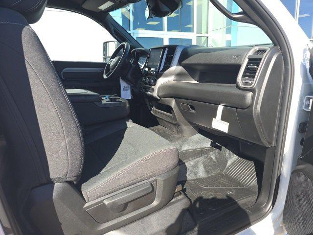 2026 RAM Ram 3500 Chassis Cab RAM 3500 TRADESMAN CHASSIS REGULAR CAB 4X4 84 CA