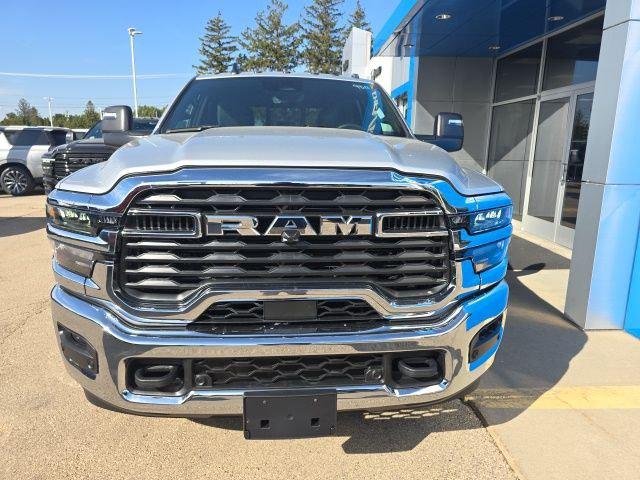 2026 RAM Ram 2500 RAM 2500 TRADESMAN CREW CAB 4X4 64 BOX
